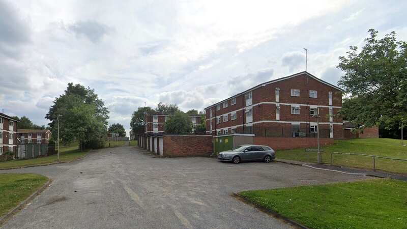 Police rushed to Mansfield in Nottinghamshire last night