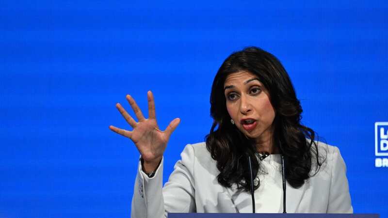 Labour calls on Sunak to quit if he doesn