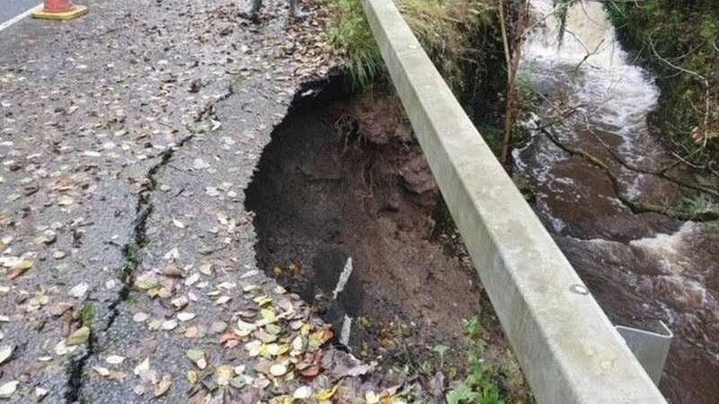 Part of a major road in Wales has been closed due to its partial collapse (Image: Traffic Wales North & Mid / X)