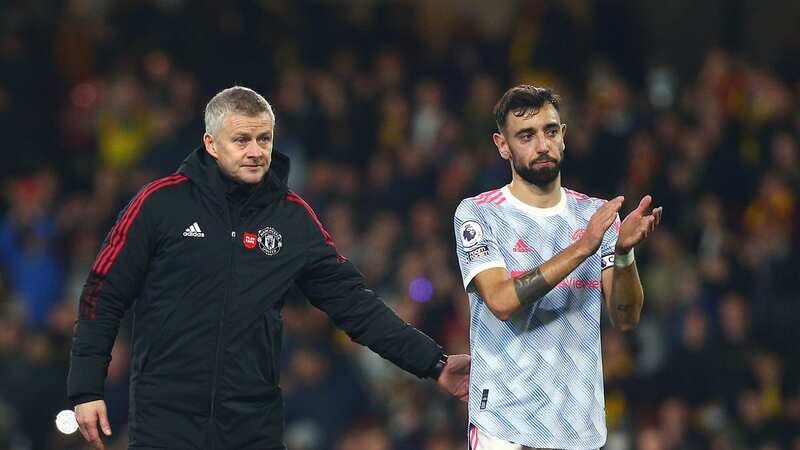 Fernandes leaves the pitch at Vicarage Road