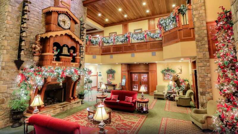 The Tennessee hotel has leant into the festive theme (Image: Expedia.com)