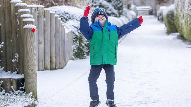 Full regional breakdown of where it is snowing in the UK right now