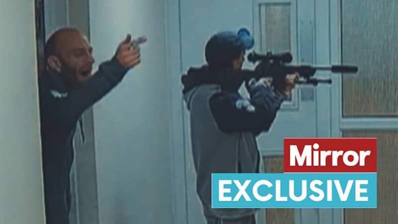 Gunman threatens to shoot police in 14-hour siege sparked by cold chicken kebab