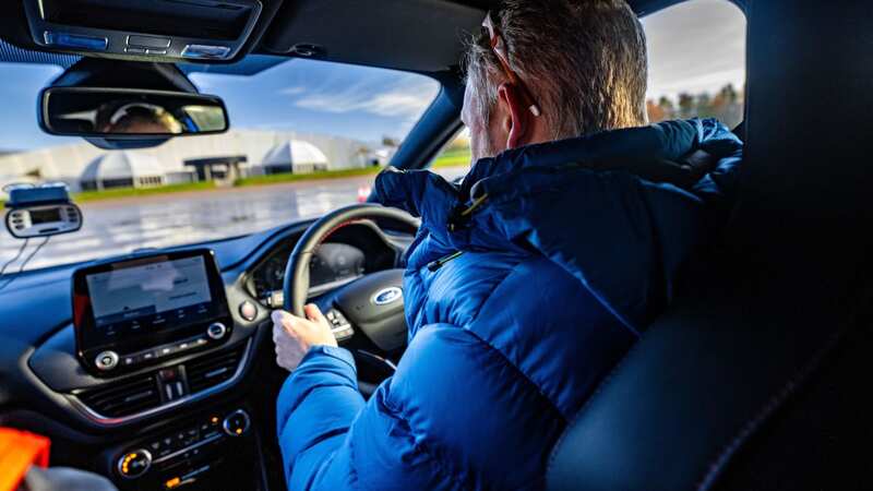 Why the difference between new tyres and worn tyres is absolutely frightening