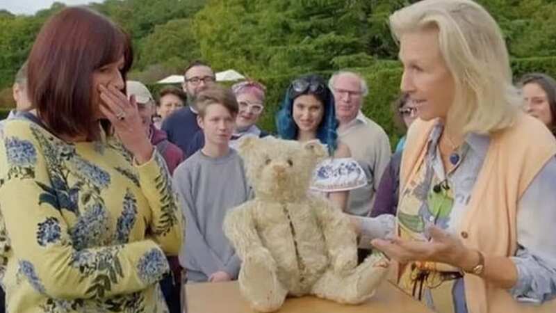 An Antiques Roadshow guest was left in tears at her valuation