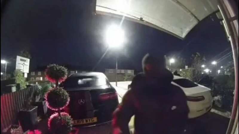 The three thieves were clad in puffer jackets, leather gloves and balaclavas (Image: @ub1ub2/Instagram)