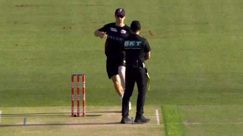 Tom Curran nearly collided with an umpire before a Big Bash match (Image: 7Cricket)