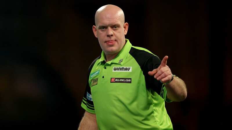 Van Gerwen labels darts rivals 