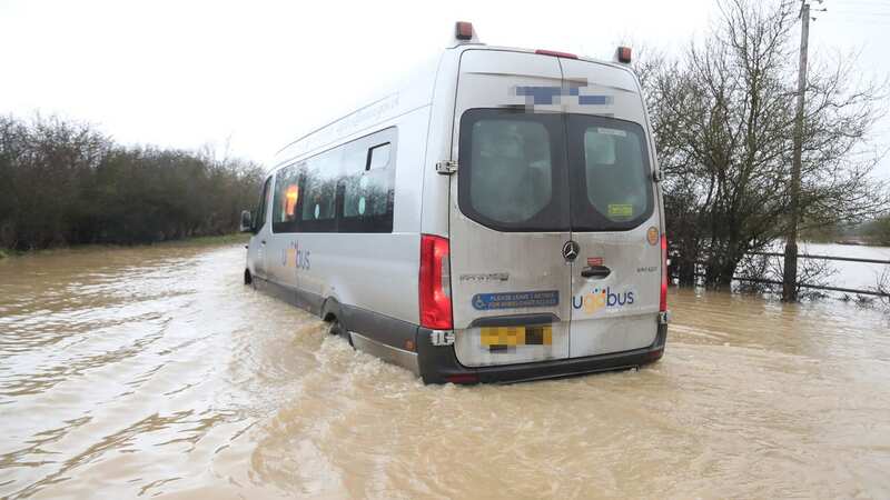 Maps show 499 flood alerts across England as thousands flee their homes