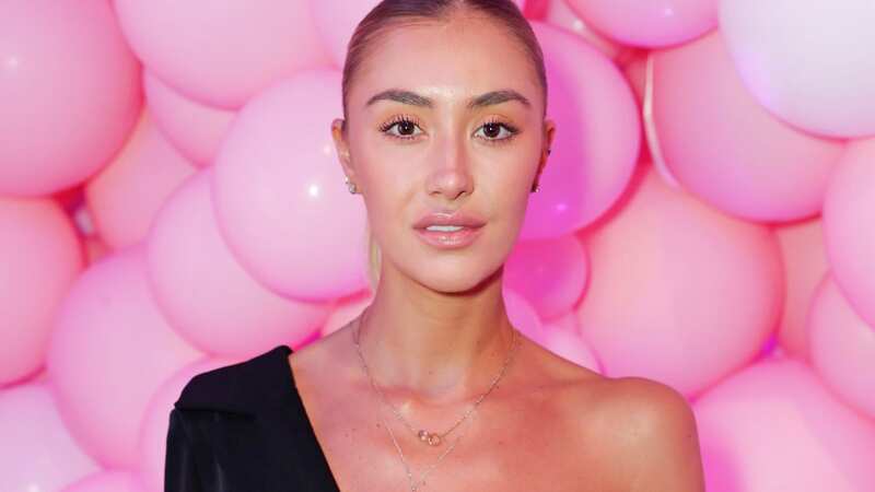 Sophie Habboo is a fan of Maybelline