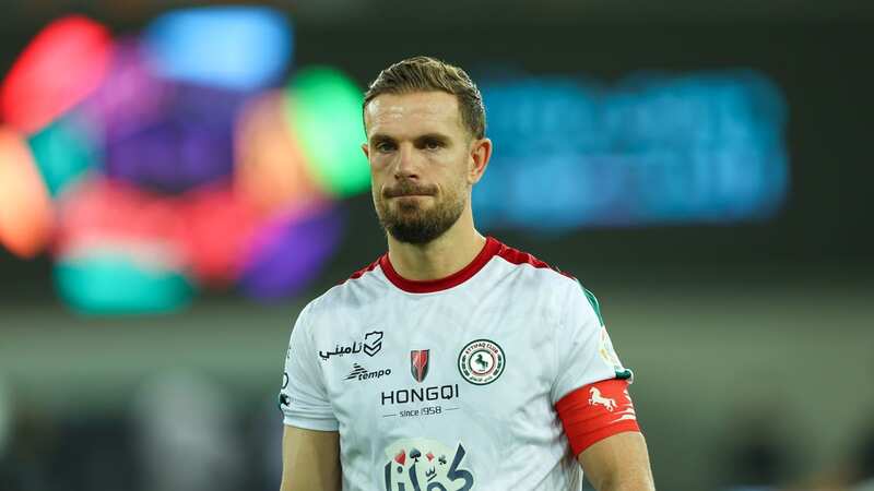 Henderson receives transfer lifeline as boss confirms "serious talk" over switch