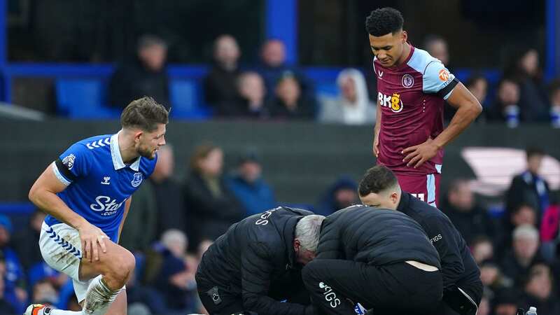 Vitalii Mykolenko finished the game with a bandage around his head (Image: PA)