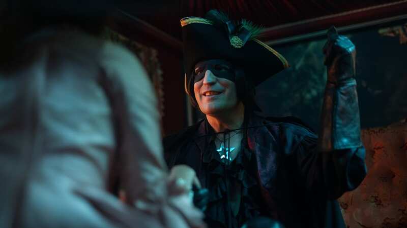 Noel Fielding is Dick Turpin in Apple