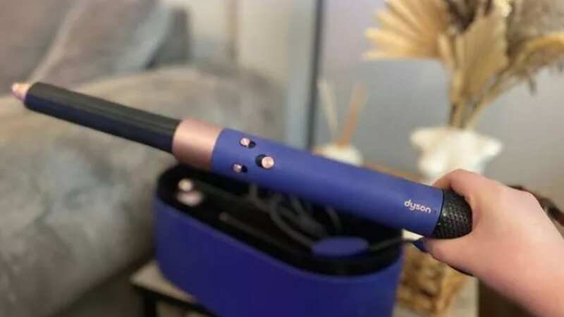 You can grab the refurbished Dyson Airwrap on eBay for £80 less now! (Image: The Mirror/Bethan Shufflebotham)