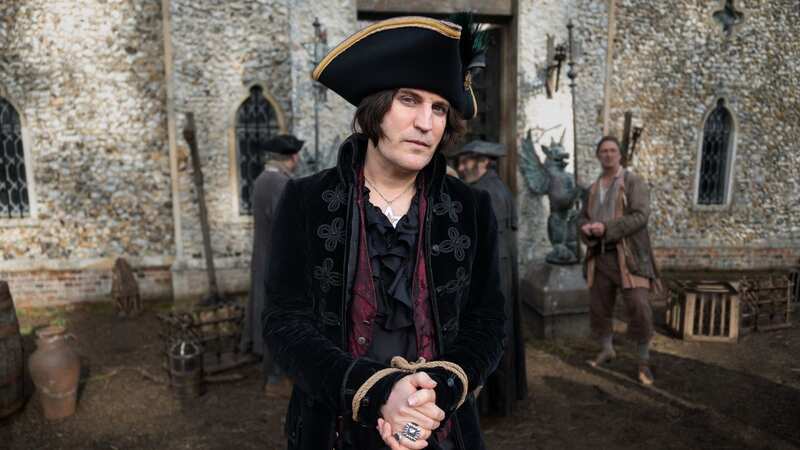 Noel Fielding is Dick Turpin in Apple
