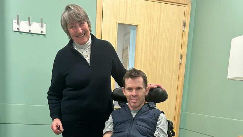 Jockey Graham Lee with Henrietta Knight (Image: @glee17ijf)