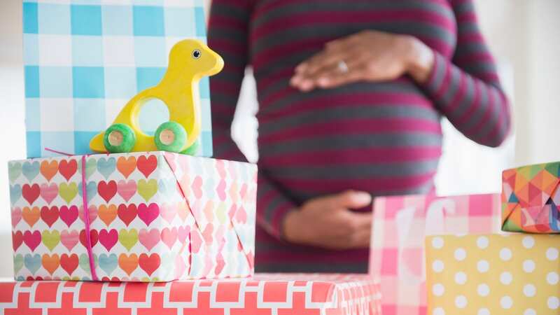 A mum-to-be is upset her sister 