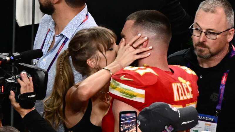 US singer-songwriter Taylor Swift kisses Kansas City Chiefs