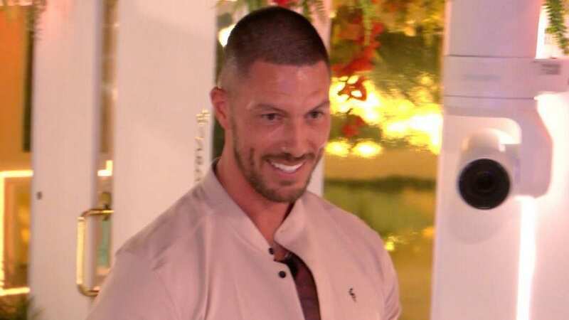 Love Island fans 