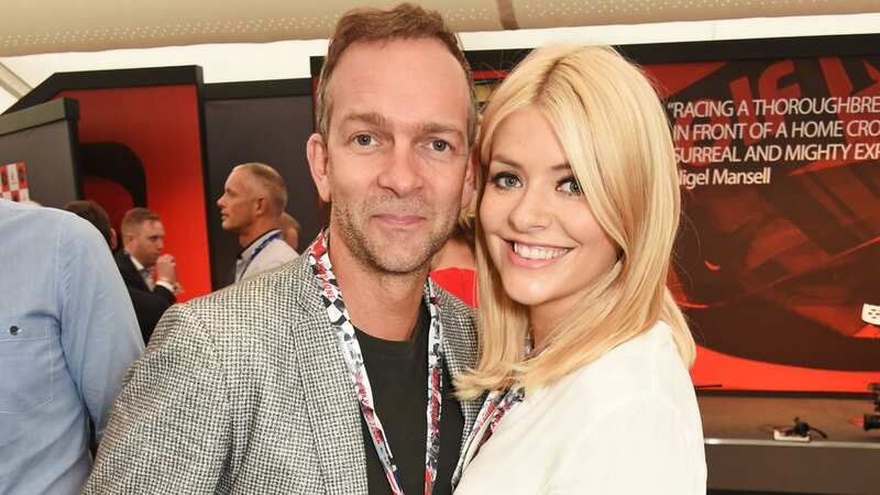 Clever way Holly Willoughby