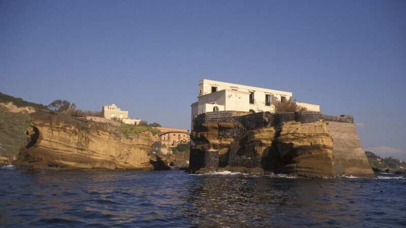 Gaiola, which is said to be 