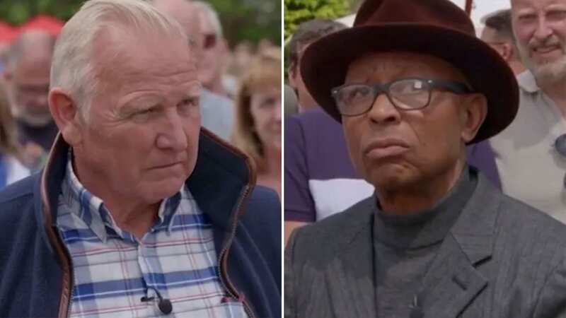 Antiques Roadshow fans gobsmacked as £250k object receives devastating valuation