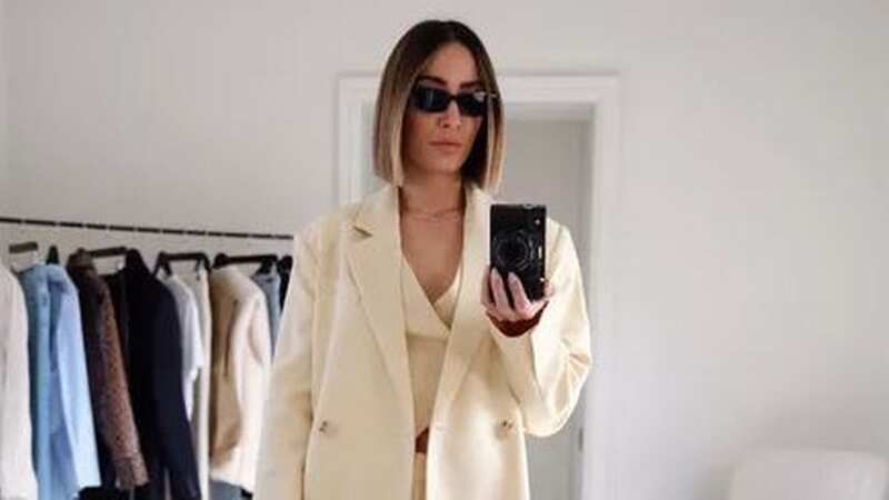 Frankie looks gorgeous in this 