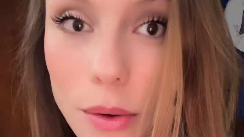 Anelize was born with coloboma known as 