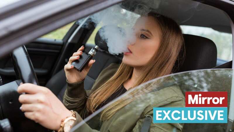Quitting vaping and smoking is the best thing to do, according to experts (Stock Image) (Image: Getty Images/iStockphoto)