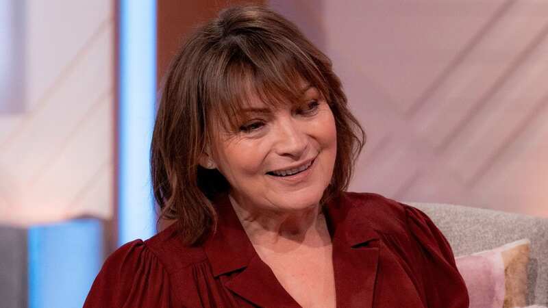 Lorraine praised for handling of 