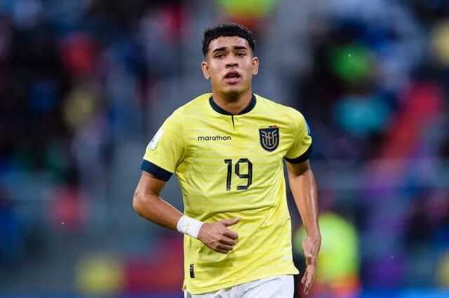Kendry Paez has already trained with his new Chelsea team-mates ( Image: Getty Images)