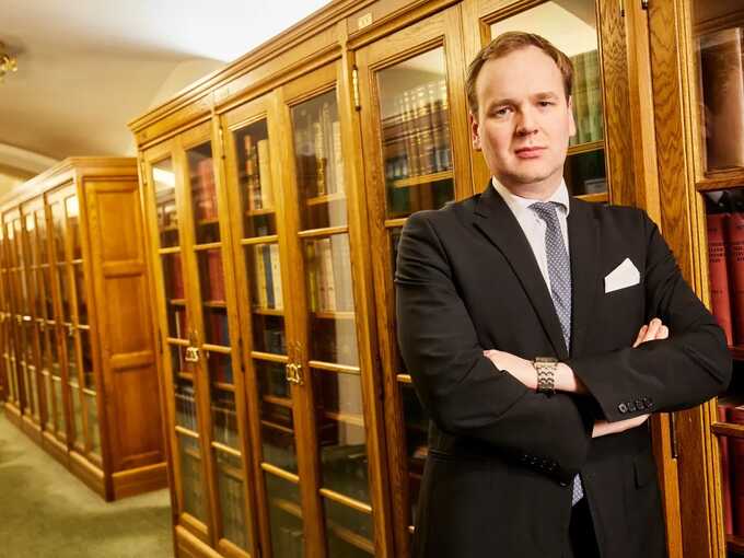 Tory MP William Wragg admits to leaking phone numbers in ‘honeytrap’ scandal
