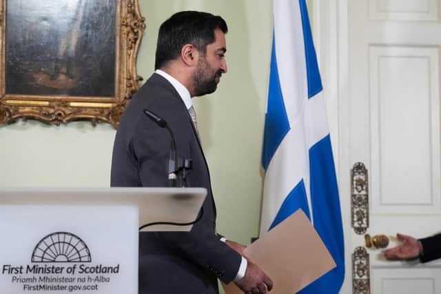 Scottish government teeters on brink of collapse