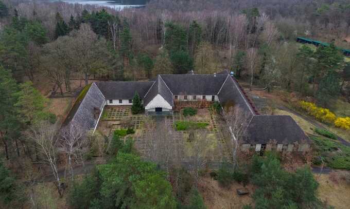 Berlin wants to give away Joseph Goebbels’ countryside villa