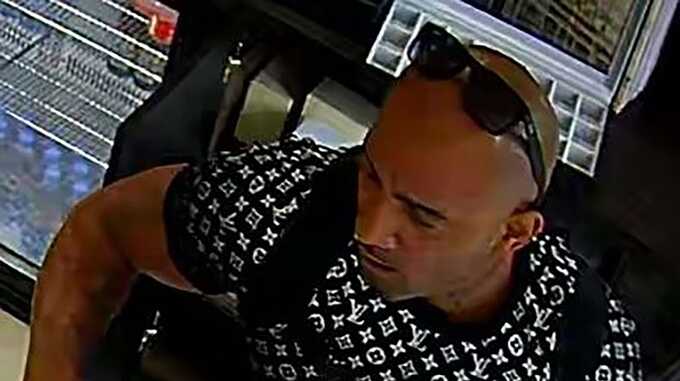 Two ’robbers’ hunted as watch dealer found dead the day after raid