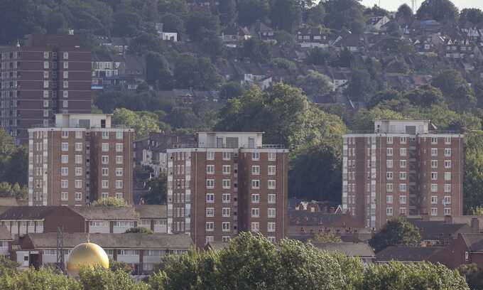 Councils move hundreds of homeless families out of London with 24-hour ultimatums