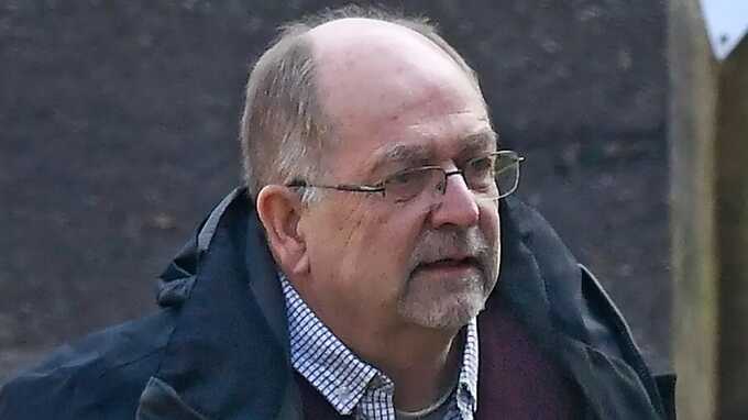 Gambling carer steals £75,000 from ’betrayed’ Thunderbirds director