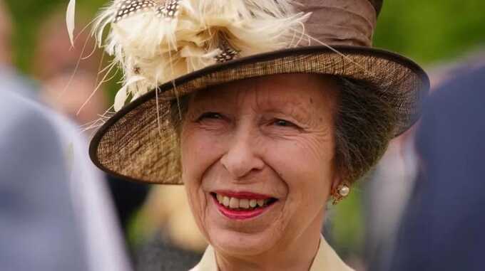 Anne is ’fine’, husband says after hospital visit