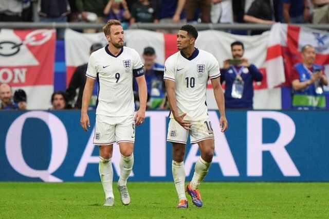 Jude Bellingham has been fined after appearing to grab his privates and aim them at the Slovakian bench ( Image: PA)