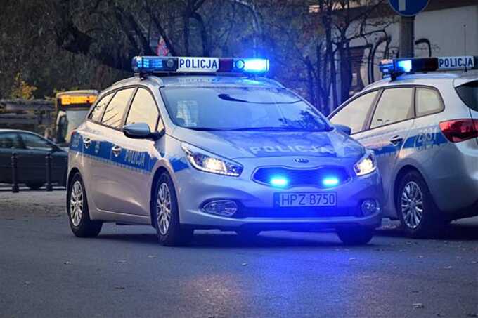 Soldier fires at civilian car in Poland