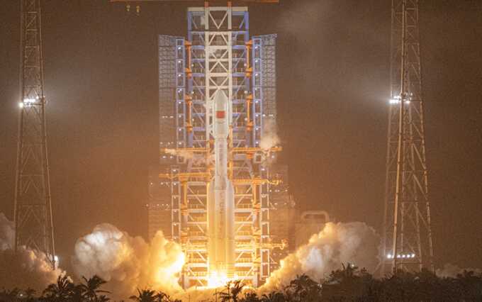 A group of 18 low Earth orbit satellites is launched aboard the Long March-8 Y6 carrier rocket from the Hainan commercial spacecraft launch site in south China’s Hainan Province, March 12, 2025. /VCG