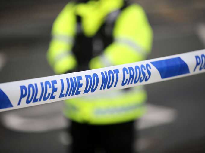 Man critically injured in London stabbing, four arrested in connection with attempted murder