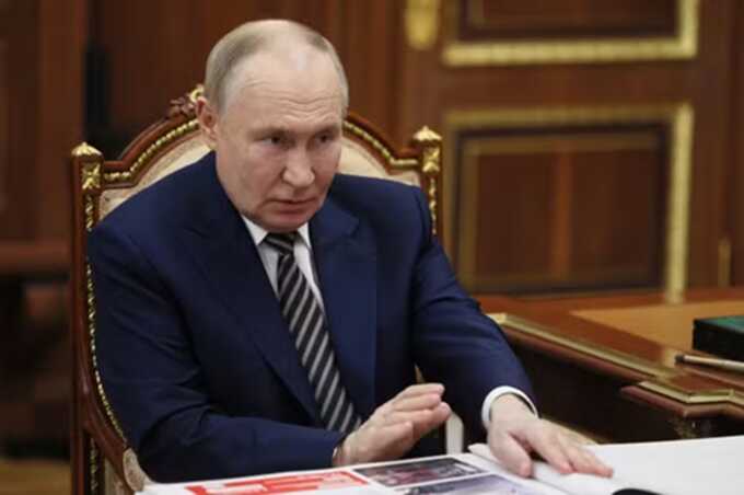 Putin refuses full ceasefire after talks with Trump