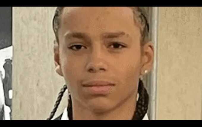 Two teenagers arrested after fatal stabbing of 17-year-old in Shepherd’s Bush
