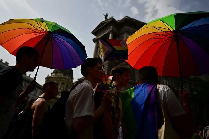 Hungary prepares to approve constitutional amendment limiting freedom of assembly and LGBTQ rights
