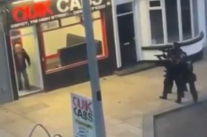 Shooting in Northern Ireland: armed British Army veteran neutralised after gunfight