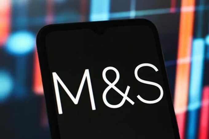 Marks & Spencer website crashes again after cyberattack: customers see only update message