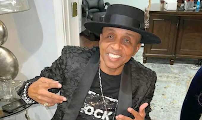 Michael “Chicago Mike” Sammiller — iconic voice of Kool & the Gang — dies