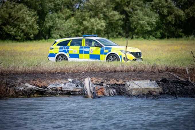 Boat explosion on the Thames: baby suffers severe burns, eight others hospitalized