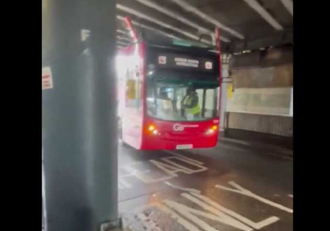 Double-decker bus crashes into bridge in London — roof completely torn off